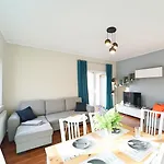 Everysky - Emilii Plater 18-18a * كارباش