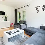 Everysky - Emilii Plater 18-18a