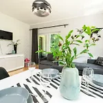 Everysky - Emilii Plater 18-18a شقة كارباش
