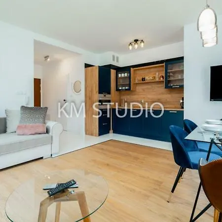 Everysky - Emilii Plater 18-18a Karpacz