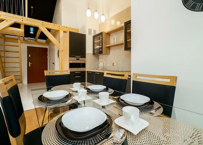 Everysky - Emilii Plater 18-18a *