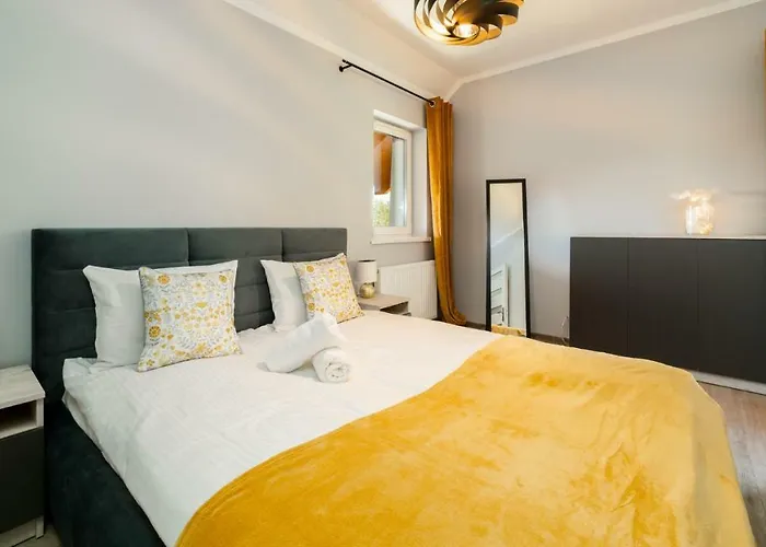 Everysky - Emilii Plater 18-18a * كارباش